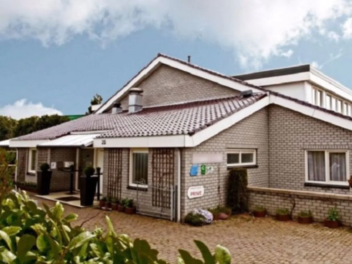 Aanzicht van de groepsaccommodatie vlakbij Nijmegen