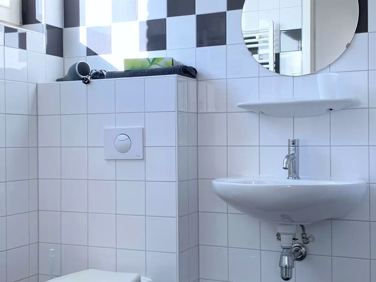 Modern sanitair Modern sanitair met douche en toilet bij iedere slaapkamer